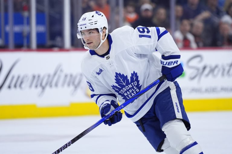 Toronto Maple Leafs |  Forward Calle Jarnkrok out for at least a week