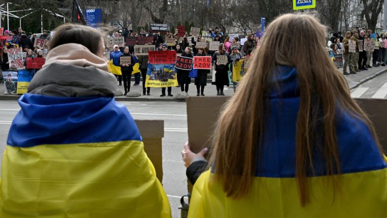 Ukraine will “never” raise the white flag, kyiv reacts after a call from Pope Francis to negotiate