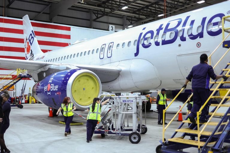 Unfavorable court decision |  JetBlue abandons acquisition of Spirit Airlines