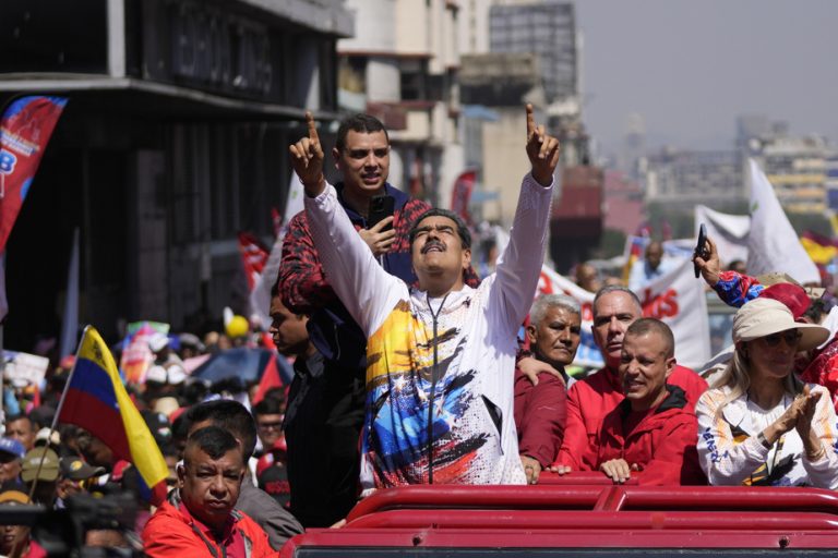 Venezuela |  President Maduro’s party files for third term