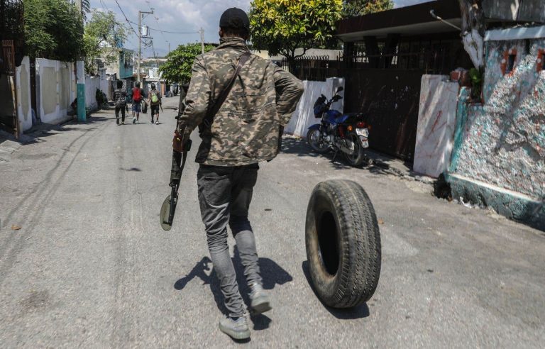 Violence in Haiti’s capital while waiting for new leaders