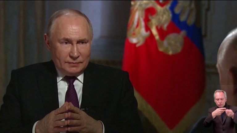 Vladimir Putin once again brandishes the nuclear threat