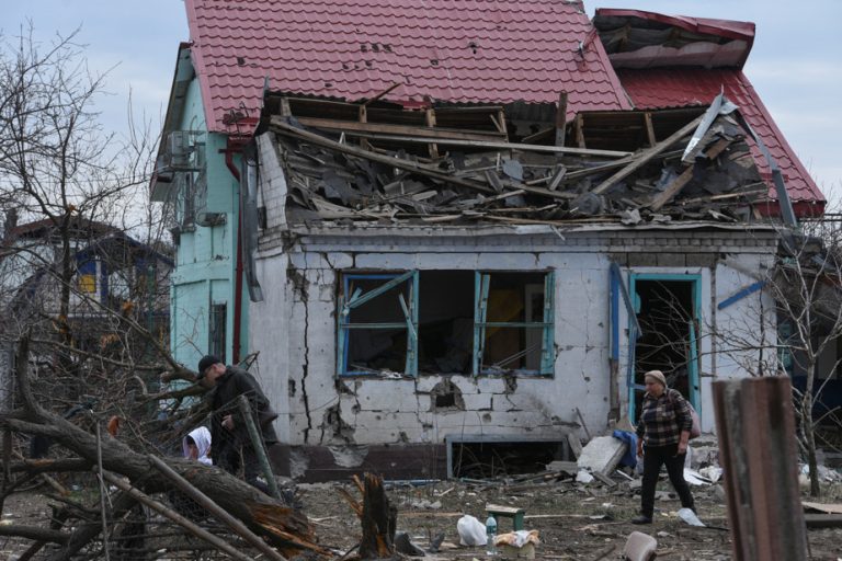 War in Ukraine, day 766 |  Russian bombings kill two people in the East