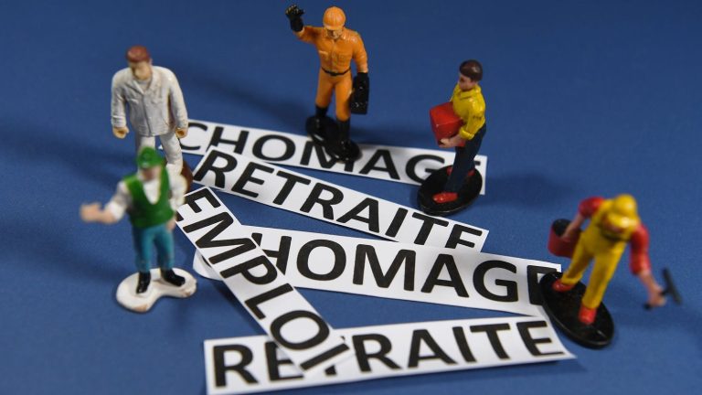 for Jean Viard, “the only way to fill the coffers is for there to be more workers, there is a shortage of employees in many sectors”