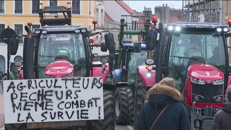 in Boulogne-sur-Mer, fishermen join the movement