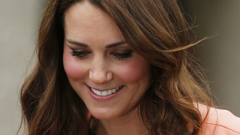 in the United Kingdom, the media absence of Kate Middleton worries the British