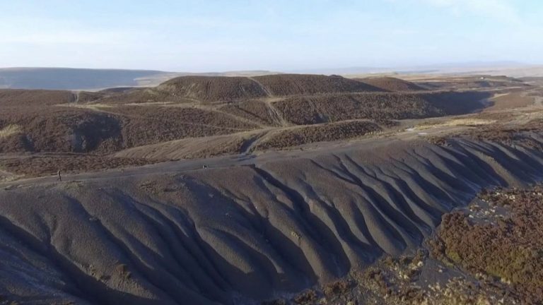 living under the threat of old slag heaps