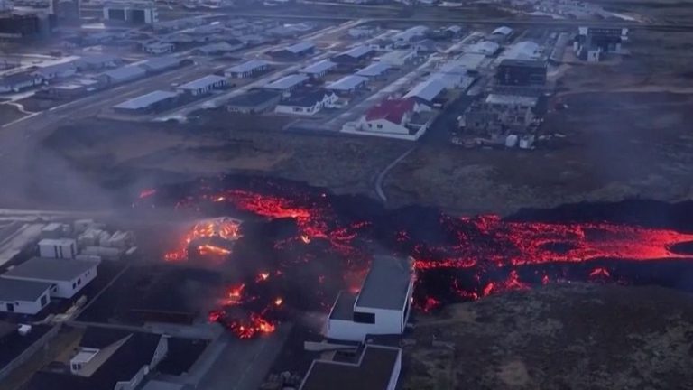 new volcanic eruption near Grindavík