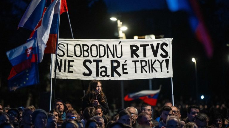 public broadcasting and the populist right in Slovakia and Poland