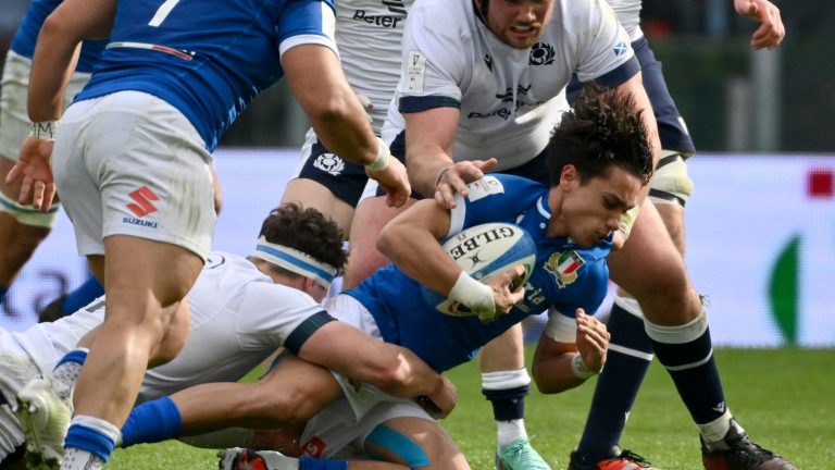 the Azzurri lead at the Stadio Olimpico… Follow the Six Nations Tournament match