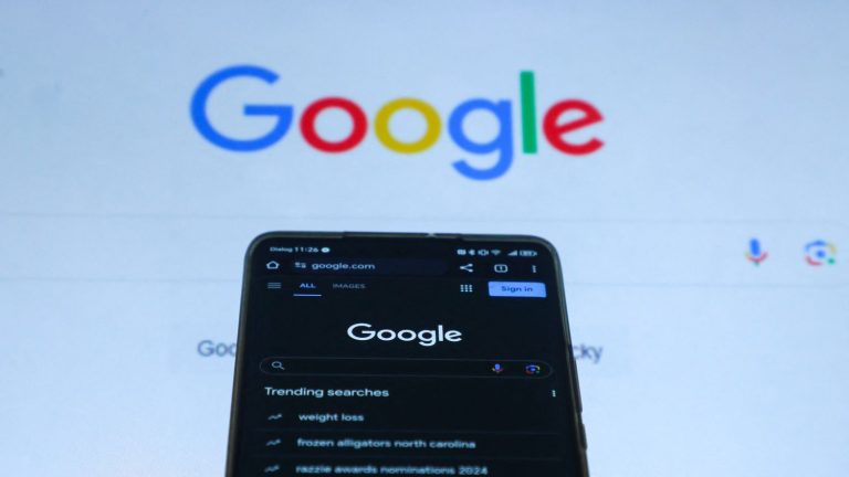 the French Competition Authority imposes a fine of 250 million euros on Google for “non-compliance” with its commitments