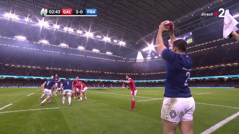 the Leek XV scores the first try… Follow and comment with us on the Six Nations Tournament match