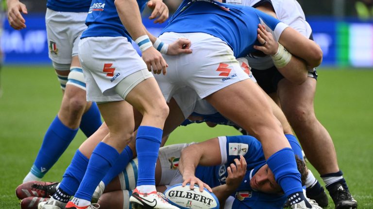 the Nazionale narrows the gap in an already spectacular encounter… Follow the Six Nations Tournament match