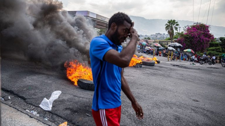 the UN will set up an “air bridge” with the Dominican Republic to deliver humanitarian aid