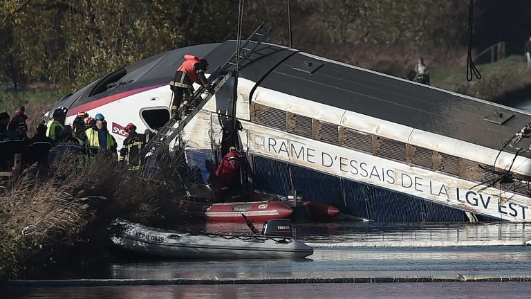 the images of the cabin at the time of the accident projected during the trial