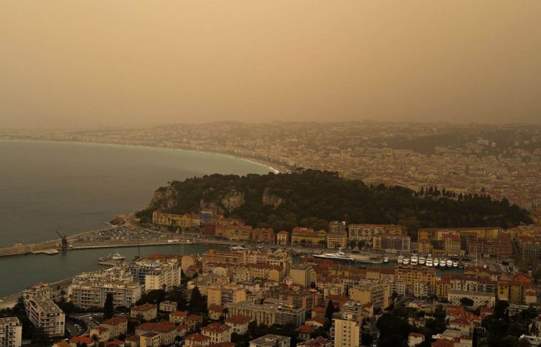 An “exceptional” episode of Sahara dust degrades air quality in Western Europe