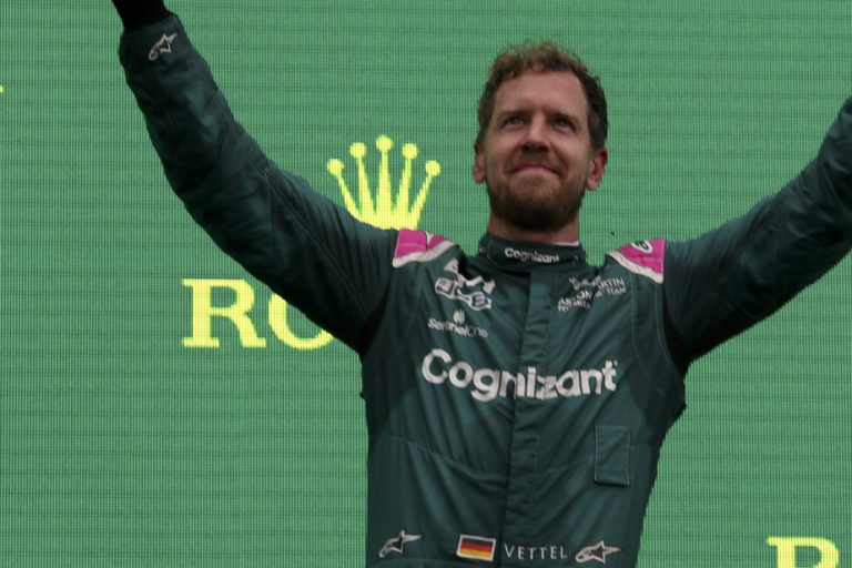 2025 Formula 1 season |  Toto Wolff does not rule out the possibility of Sebastian Vettel joining Mercedes