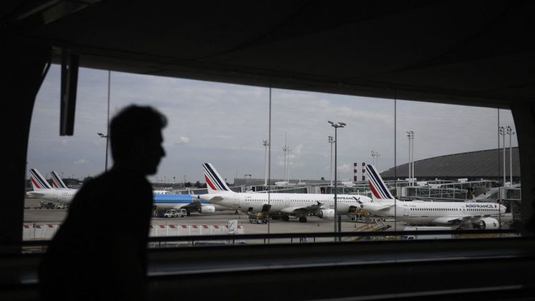 75% of flights canceled at Paris-Orly and 55% at Roissy on Thursday, despite the lifting of the majority union’s notice