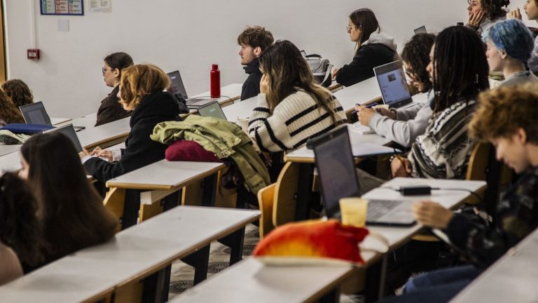 81% of first-year medical students say they are more stressed since the reform of access to health studies