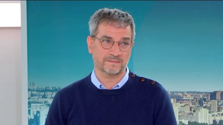 “A certain porosity between what is happening in the United States and what can happen in France,” believes teacher Jérôme Vialla-Godefroy