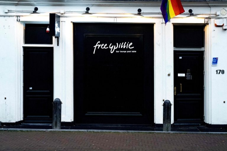 Amsterdam |  Free Willie, a naturist bar set up against intolerance