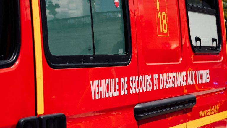 Around a hundred middle and high school students involved in an accident between two buses and a truck in Pas-de-Calais