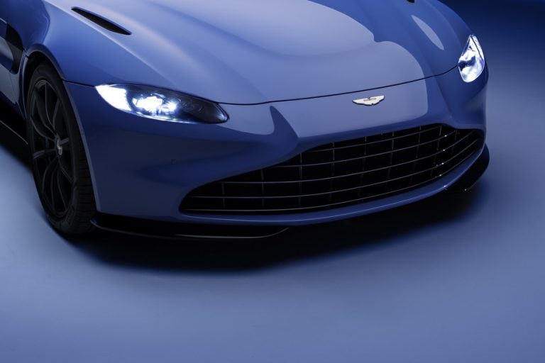 Aston Martin will make thermal engines “as long” as possible