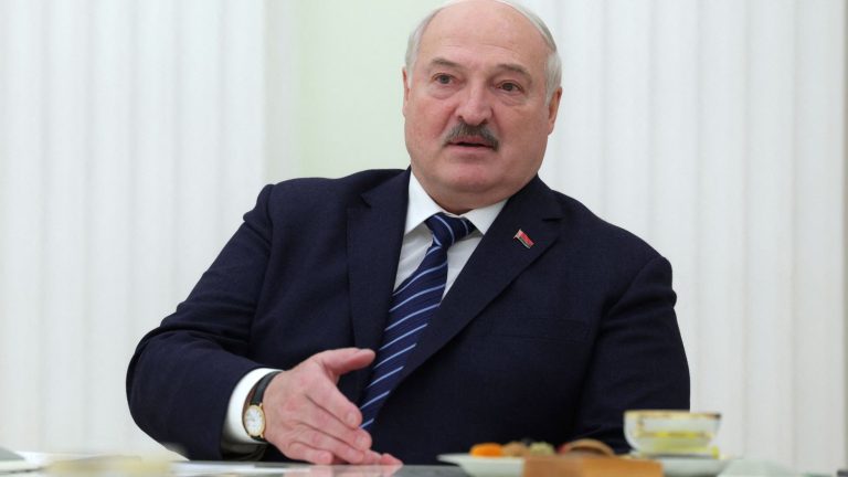 Belarusian President Alexander Lukashenko calls on his athletes to “smash the faces” of their opponents