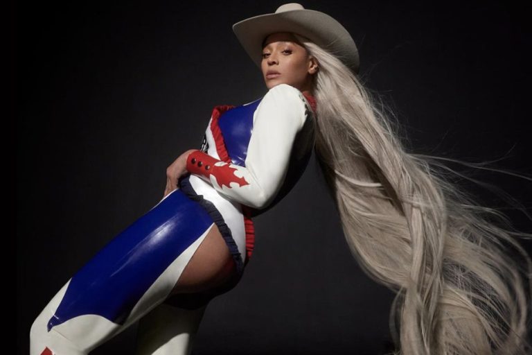 Beyoncé’s country album tops US sales charts