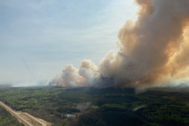 British Columbia |  End of evacuation in forest fire zone despite “extreme drought”