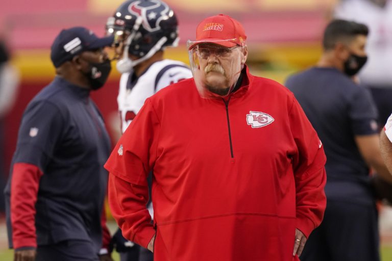 Chiefs extend contracts of Andy Reid, Brett Veach and Mark Donovan