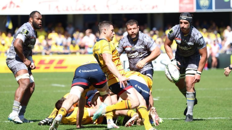 Clermont makes short work of Ulster and will meet the Sharks in the semi-finals