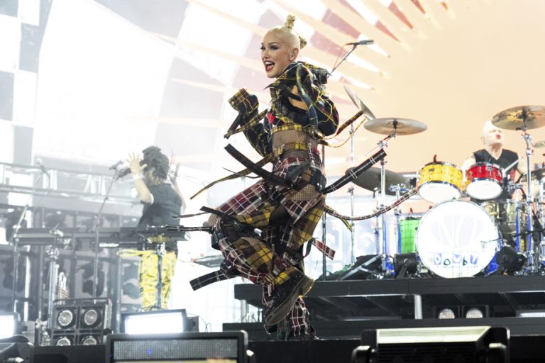 Coachella Festival |  Nostalgia with No Doubt, Taylor Swift steals the show