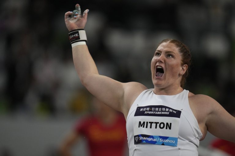 Diamond League |  Canadian Sarah Mitton wins silver in shot put