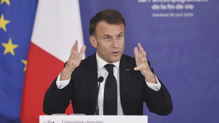 Emmanuel Macron wants to launch a third citizens’ convention in 2024 and says he is considering “several referendums”