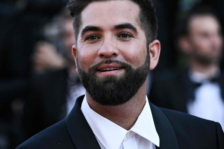 France |  Popular singer Kendji Girac seriously injured by gunshot