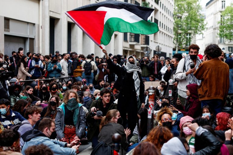 France |  Sciences Po Paris University blocked on Friday in support of Palestine