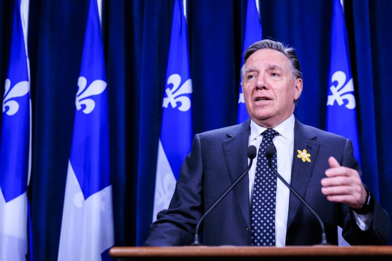 François Legault threatens Justin Trudeau to hold a referendum on immigration