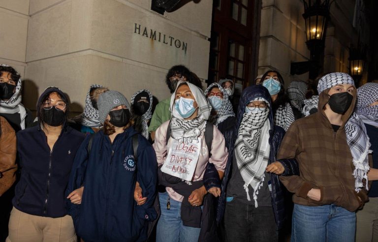 In the United States, pro-Palestinian Columbia students defy the university’s ultimatum