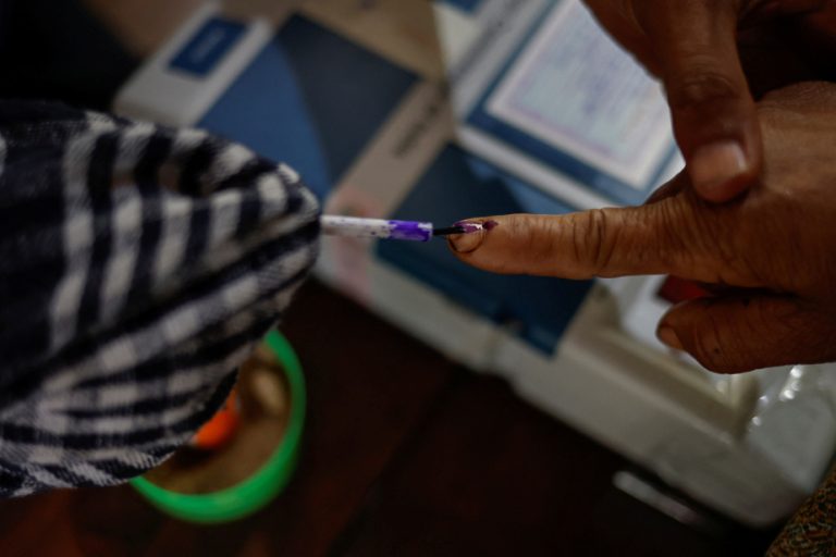 India starts voting |  The Press