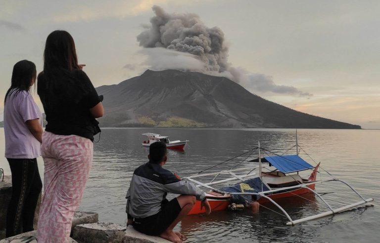 Indonesia lowers alert level for Ruang volcano