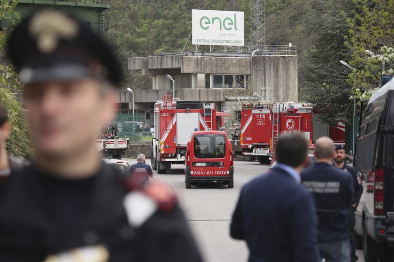 Italy |  Explosion at hydroelectric plant kills at least four