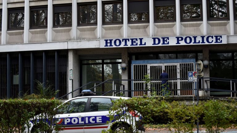 “It’s very serious, we have never had these facts,” warns number 2 of the Grenoble police