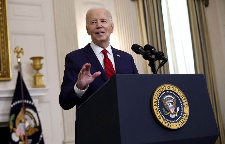 Joe Biden promulgates a major American aid plan for Ukraine