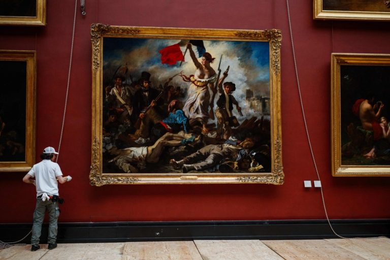 Louvre Museum |  Liberty Leading the People Reveals Its True Colors