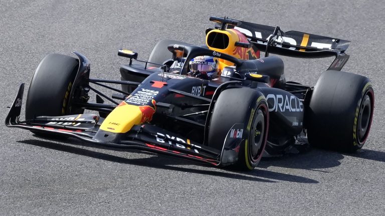 Max Verstappen flies over the Japanese Grand Prix and regains victory