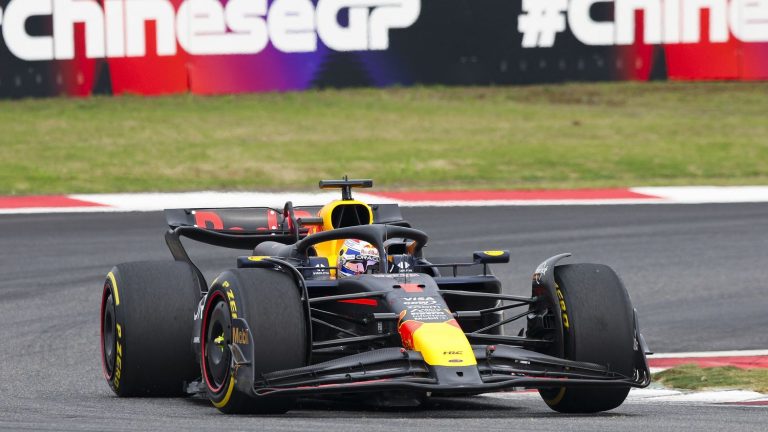 Max Verstappen flies through the Chinese Grand Prix and wins for the first time in Shanghai