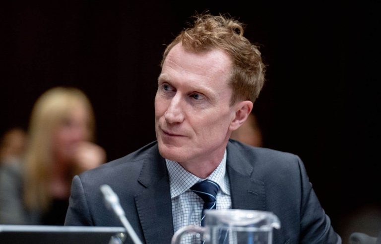 Minister Marc Miller threatened with lawsuit over processing delays in family reunification