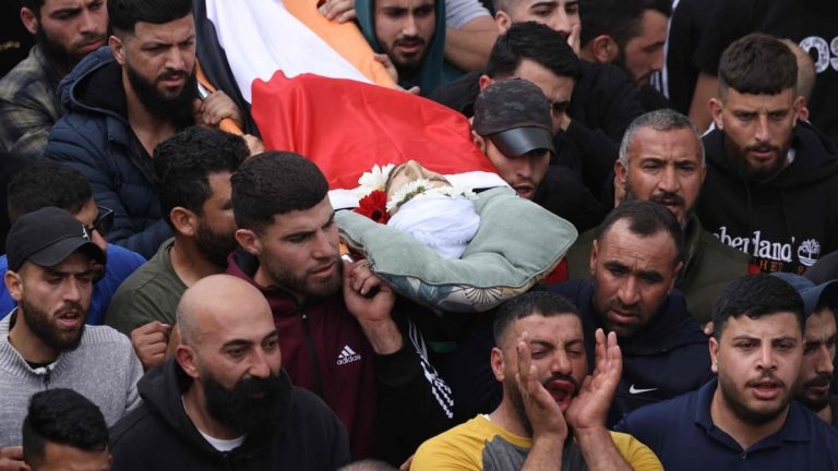 Murder of Israeli teenager in West Bank: surge in violence against Palestinians