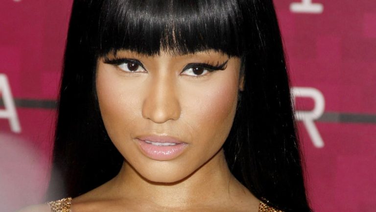 Nicki Minaj takes the stage almost three hours late at the Bell Center